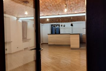 ingresso lato strada